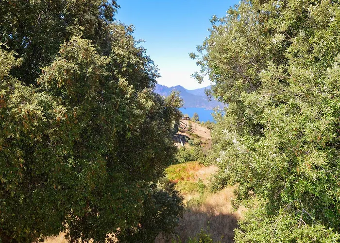 Stunning Apartment In Piana With Wifi